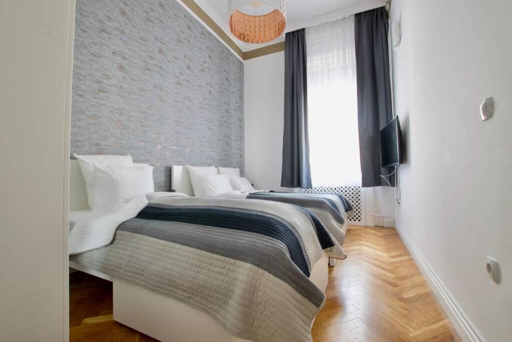 Appartamento Premium By Hi5-vaci Str. 3 Bedroom Budapest